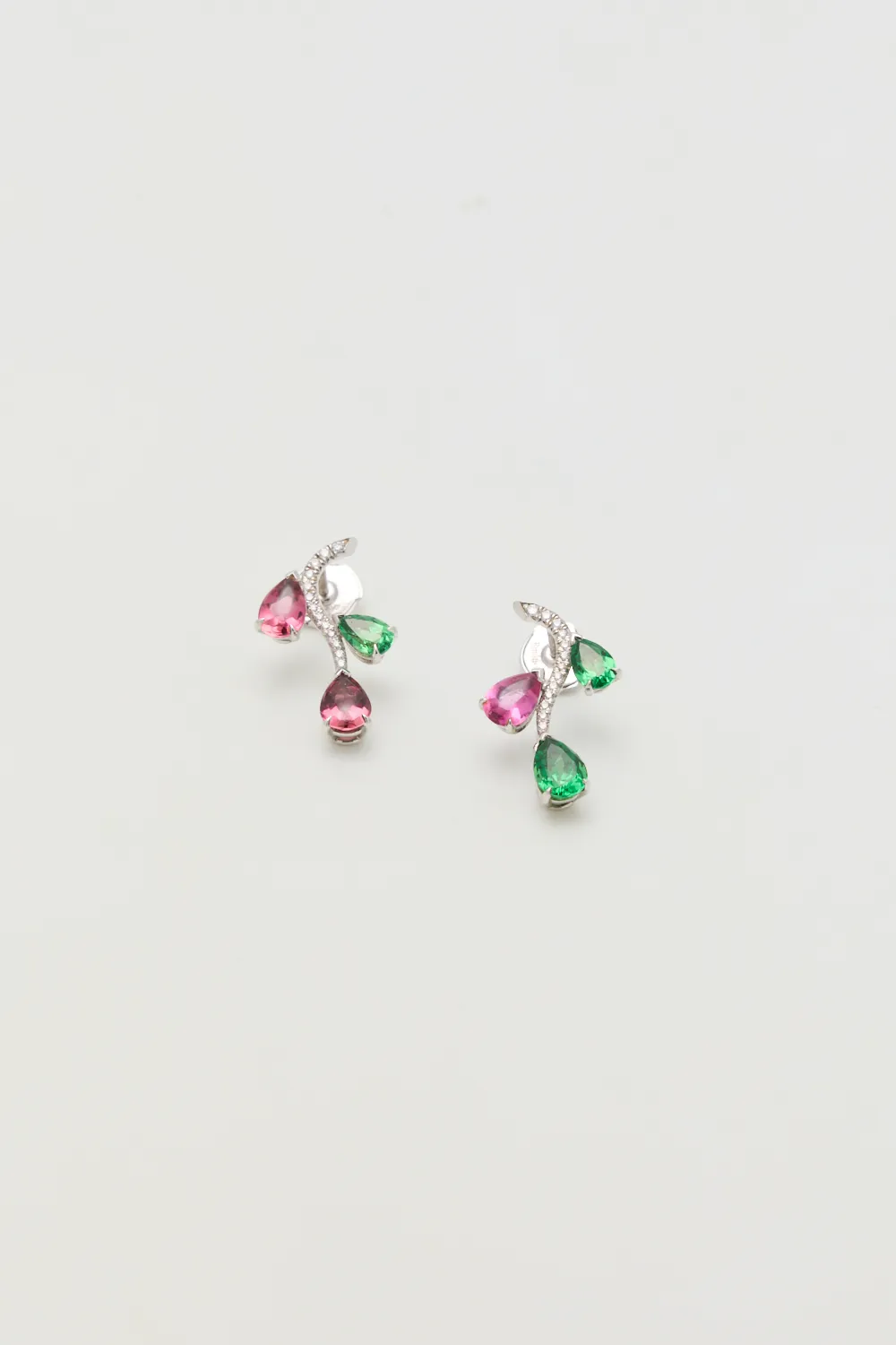 Boucles d'oreilles haute joaillerie avec tsavorites et tourmalines  - BO haute joaillerie 